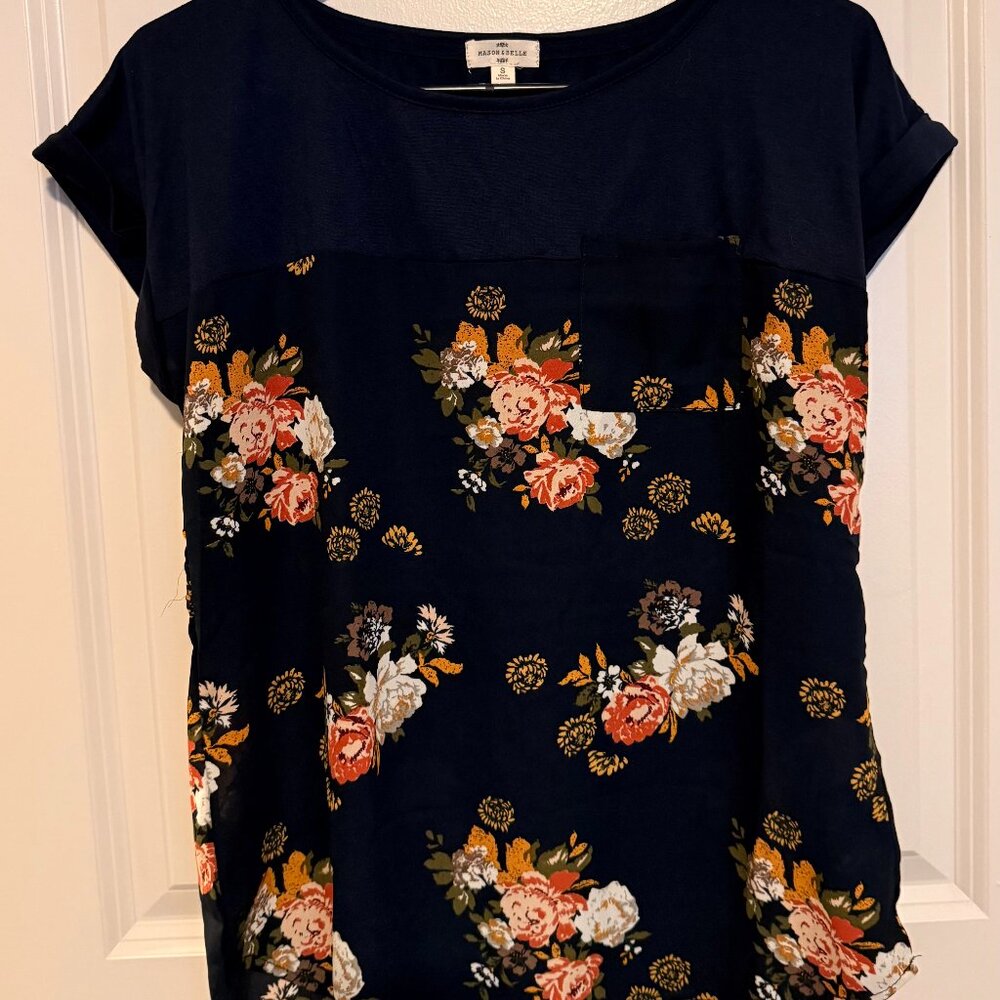 Mason & Belle Pocket Style Top